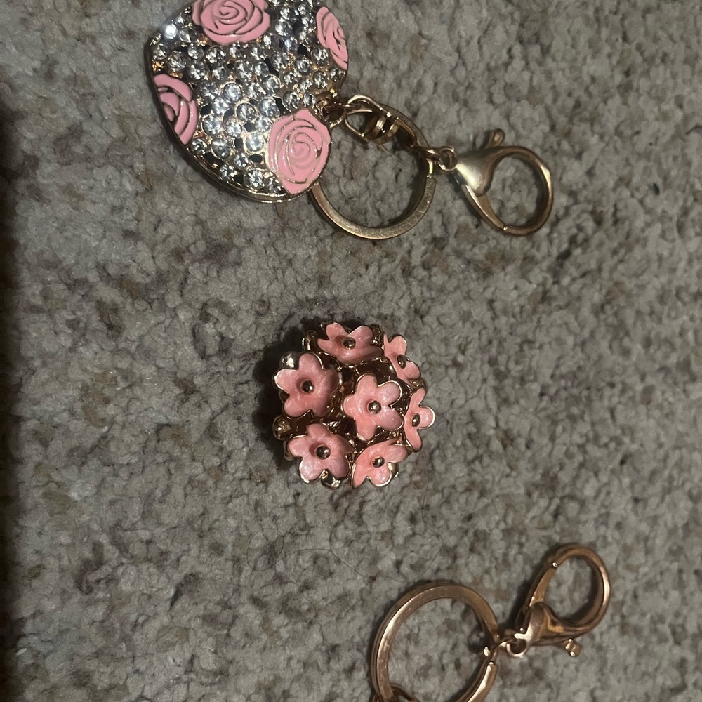Keychain set - Picture 2 of 4